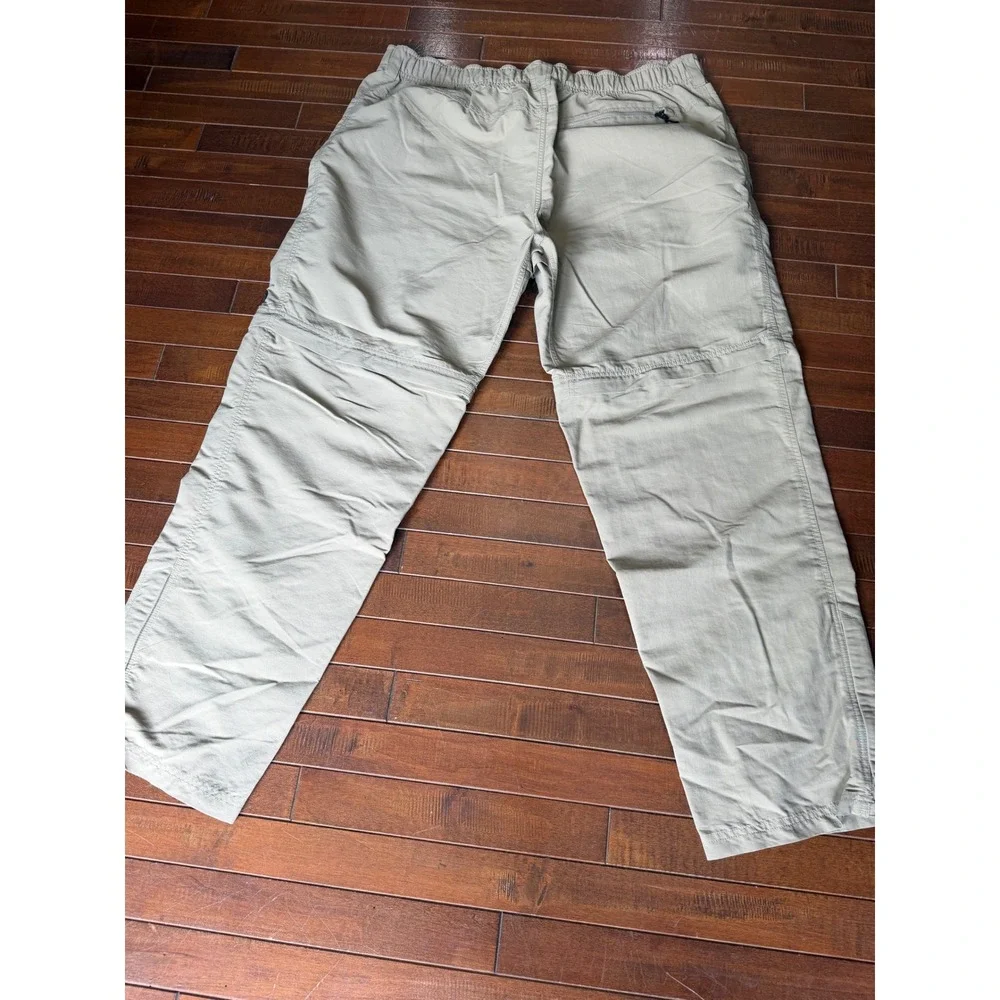 Mens 2XL Northface 42x32 convertible pants